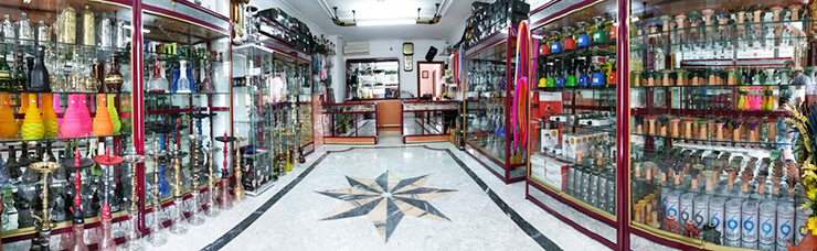 Tienda física cachimbas y shishas en Sevilla.